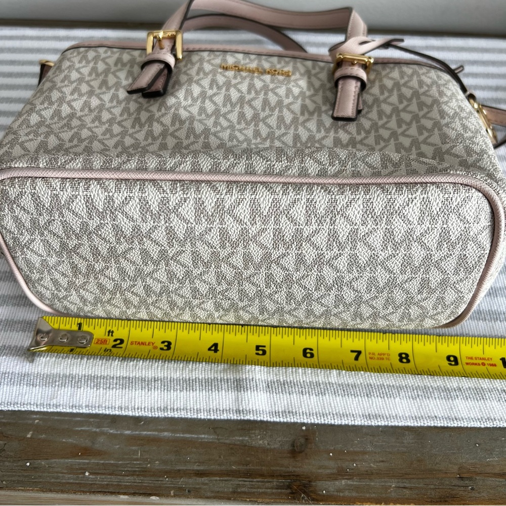 Michael Kors Jet Set Women's Travel Purse Bag #260130 - Picture 11 of 12